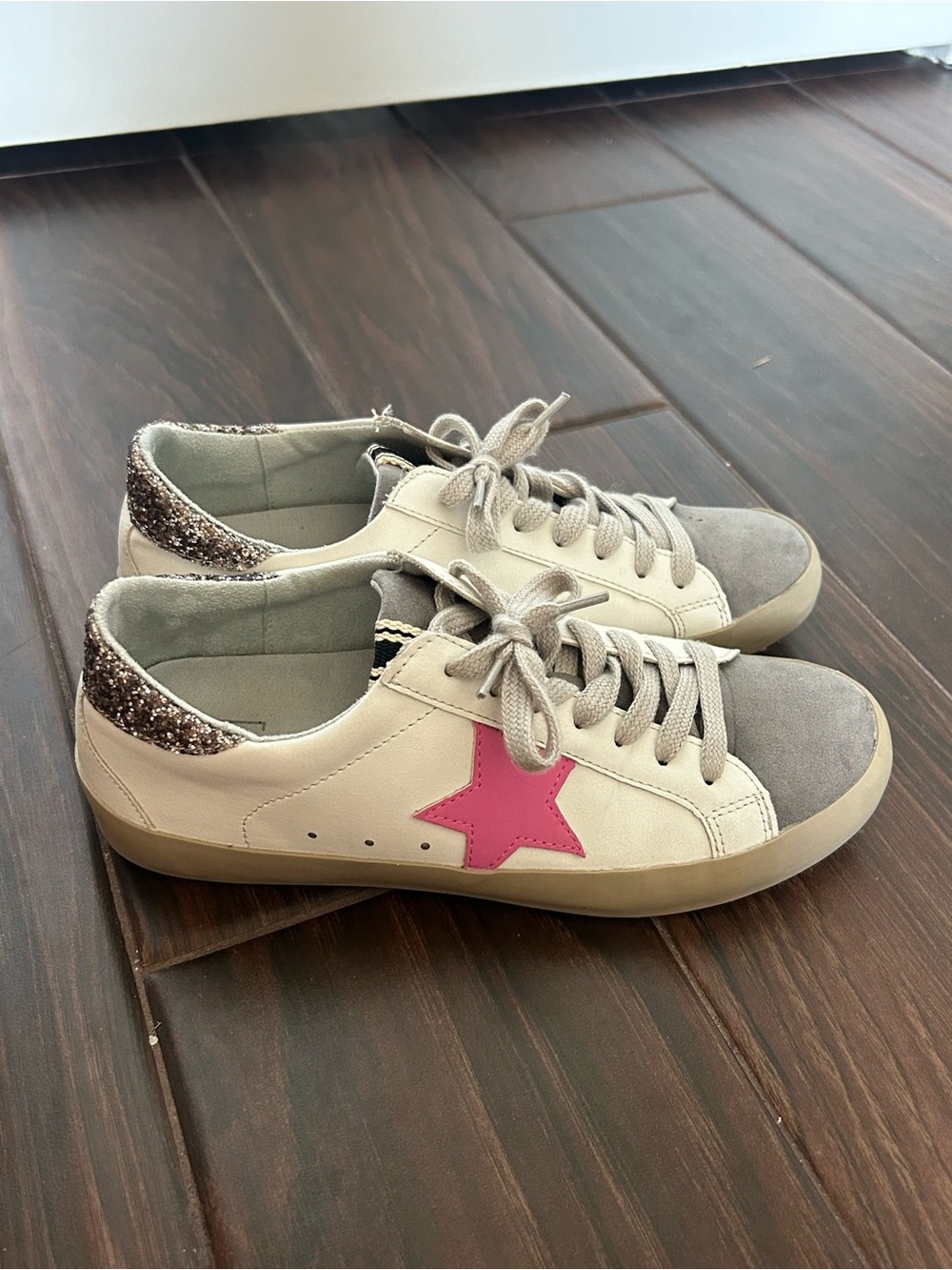 Shu Shop Paris Sneaker Pink Star Shoe size 6.5